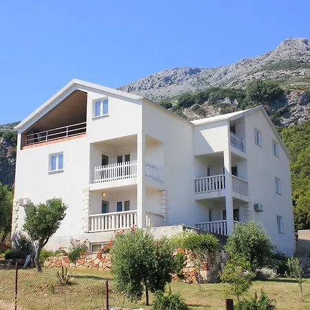 Apartment Kuciste Perna 10161c