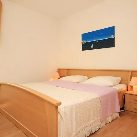 Apartment Kuciste Perna 10161c Trstenik (Dubrovnik-Neretva)